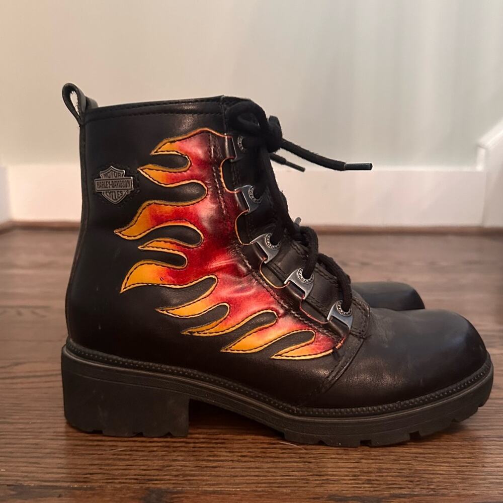 HARLEY DAVIDSON Woman’s Leather Flame Boots Combat Motorcycle Biker Size 7.5